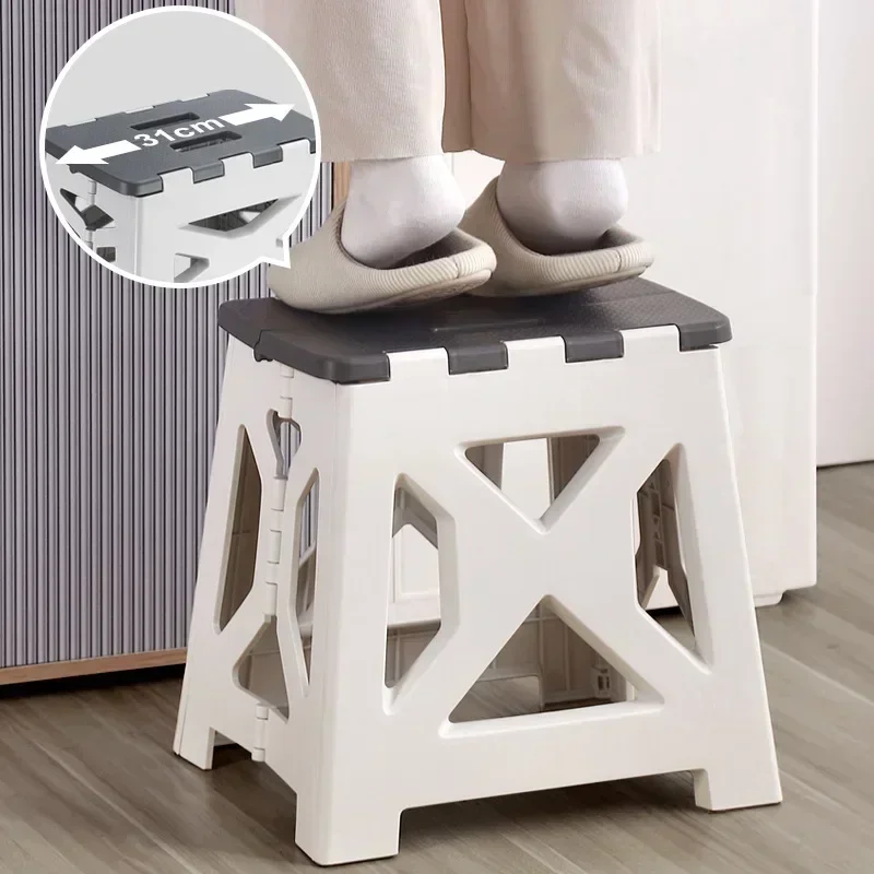 Portable Plastic Folding Stool - Kids Outdoor Seating のレビューと価格