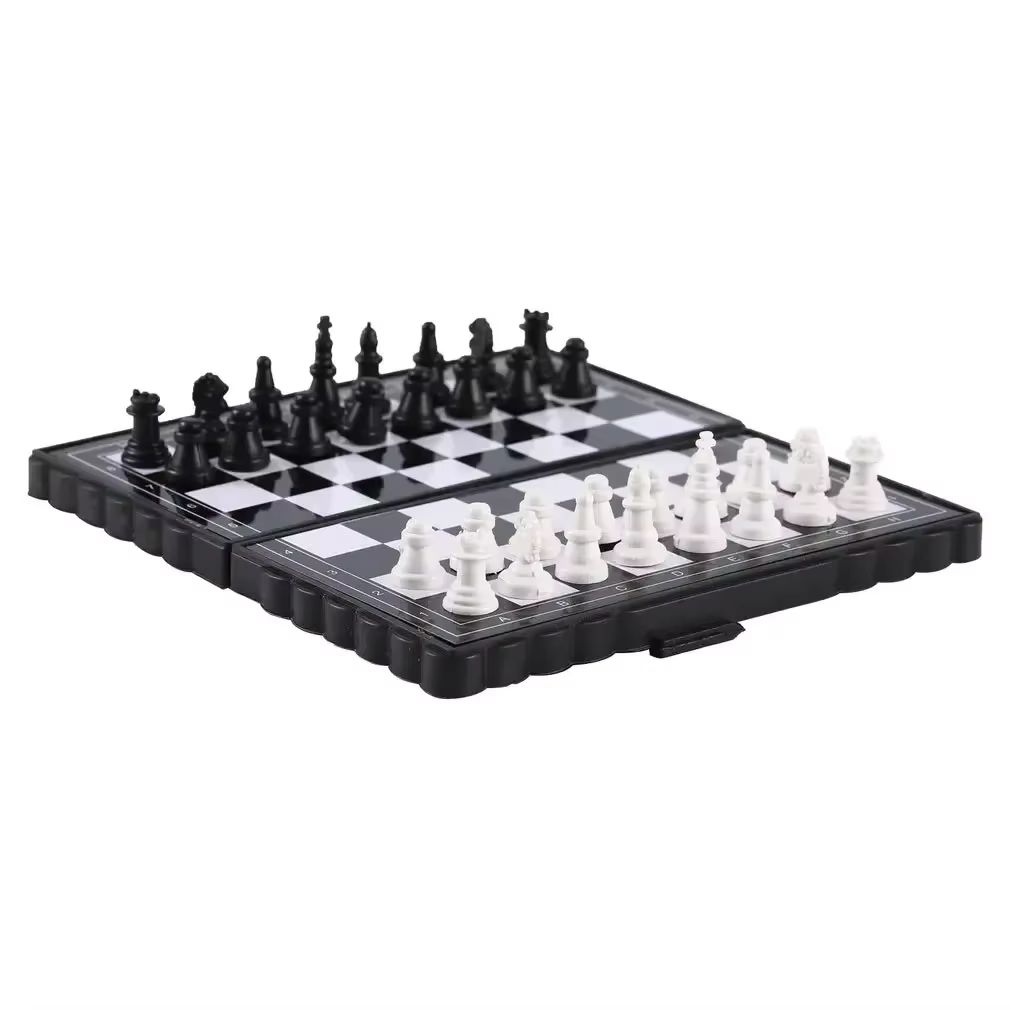 1Pc Mini Magnetic  Chess Set   - Kids Outdoor Activity Set のレビューと価格